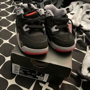 Jordan Retro 4
